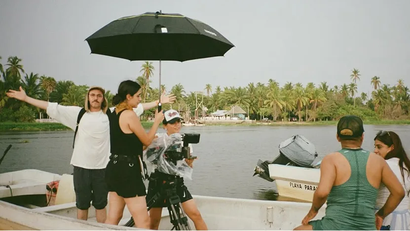 Yosi — production still 1